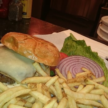 Mo's Grill - Burgers Near Me - San Francisco, California