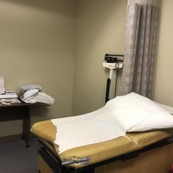 Florida Heart Center - Exam room