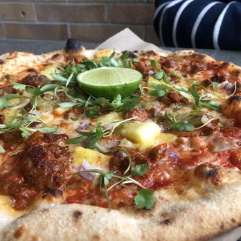 Sig Brewing Company - Al pastor pizza - Pizza Near Me - Tacoma, Washington Sig Brewing Company - Al pastor pizza - Pizza Near Me - Tacoma, Washington