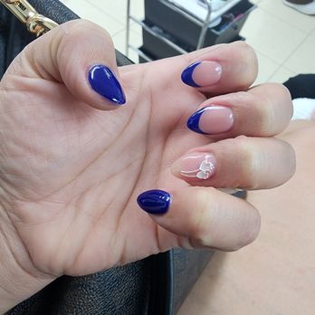 Claudia Bella Beauty Salon - Hair Salons Near Me - Hialeah, Florida