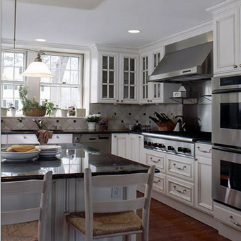 Weston Kitchens - Interior Design Near Me - Wellesley, Massachusetts Weston Kitchens - Interior Design Near Me - Wellesley, Massachusetts