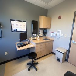 Norton Orthopaedic Specialists - Exam Room