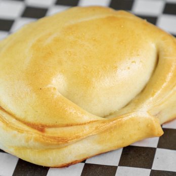 La Puna Empanadas - Ham & Cheese Empanada - Baked - Food Trucks Near Me - Glendale, California La Puna Empanadas - Ham & Cheese Empanada - Baked - Food Trucks Near Me - Glendale, California