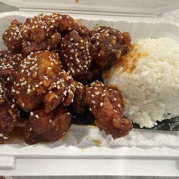 Lulu - Korean Fried Chicken - Food Trucks Near Me - Troutdale, Oregon