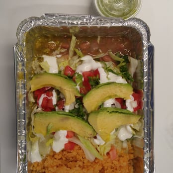 Chula Puebla - Carnitas enchiladas with rice and beans - Food Trucks Near Me - San Jose, California Chula Puebla - Carnitas enchiladas with rice and beans - Food Trucks Near Me - San Jose, California