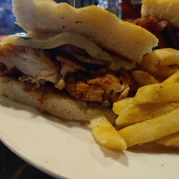 The Crafty Jackalope - Briner chicken sandwich. Very dry but foccacia bread was at least good - American Near Me - Bridgeville, Pennsylvania The Crafty Jackalope - Briner chicken sandwich. Very dry but foccacia bread was at least good - American Near Me - Bridgeville, Pennsylvania