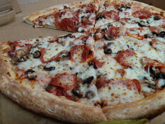 Papa Johns Pizza 11 Photos 49 Reviews Pizza 17003 Bear Valley Hesperia Ca Restaurant Reviews Phone Number Menu