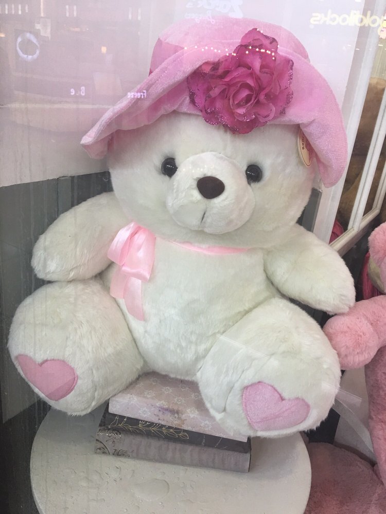 BEAR CUDDLER Manuel A. Roxas Highway, Angeles City, Pampanga