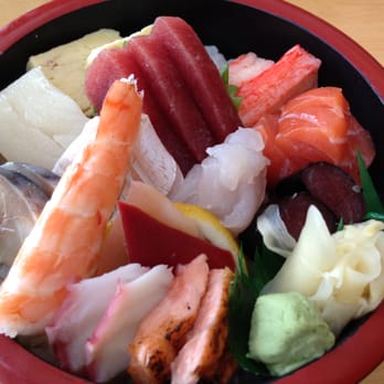 Sushi Kappo Toraya - Dinner Chirashi (18.50$) (not much different from lunch) - Sushi Bars Near Me - Arlington, Massachusetts Sushi Kappo Toraya - Dinner Chirashi (18.50$) (not much different from lunch) - Sushi Bars Near Me - Arlington, Massachusetts