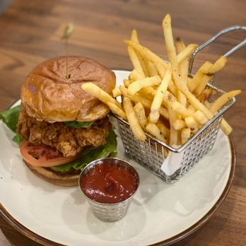 Rancho San Joaquin Golf Course - Fried chicken sandwich - Golf Near Me - Irvine, California Rancho San Joaquin Golf Course - Fried chicken sandwich - Golf Near Me - Irvine, California