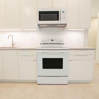 800 Capri - Luxury Apartments Coral Gables, FL - Apartments Near Me - Coral Gables, Florida 800 Capri - Luxury Apartments Coral Gables, FL - Apartments Near Me - Coral Gables, Florida
