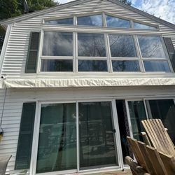 SunSetter Awnings - Behold the SunSetter awning that doesn't light fully extend when cranked (by hand) and the shade doesn't descend
