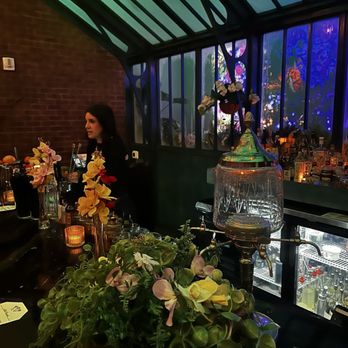 Idle Hands - Speakeasies Near Me - Tempe, Arizona