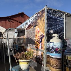 Taqueria El Milagro - The food truck!