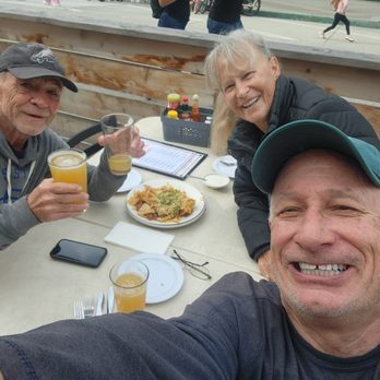 Busy Bee Cafe - Diners Near Me - Ventura, California Busy Bee Cafe - Diners Near Me - Ventura, California