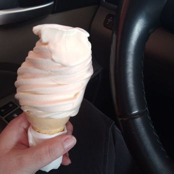 Beef 'n Bun - Vanilla cone - Burgers Near Me - El Cajon, California Beef 'n Bun - Vanilla cone - Burgers Near Me - El Cajon, California