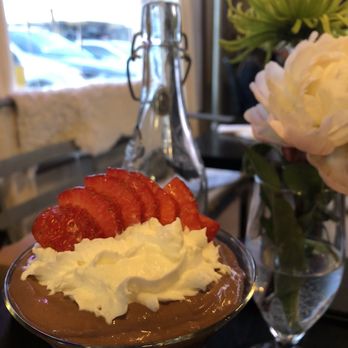 Dish Bistro - Chocolate Mousse Dessert - Burgers Near Me - Mammoth Lakes, California Dish Bistro - Chocolate Mousse Dessert - Burgers Near Me - Mammoth Lakes, California