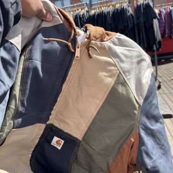 Una Mae's - Carhartt - Women's Clothing Near Me - Chicago, Illinois