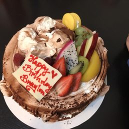 Made with way too much whip cream. Where the Cake???? :/ Made with way too much whip cream. Where the Cake???? :/