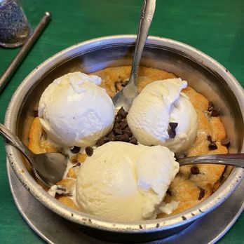 Oregano's - pizza cookie - Pizza Near Me - Mesa, Arizona