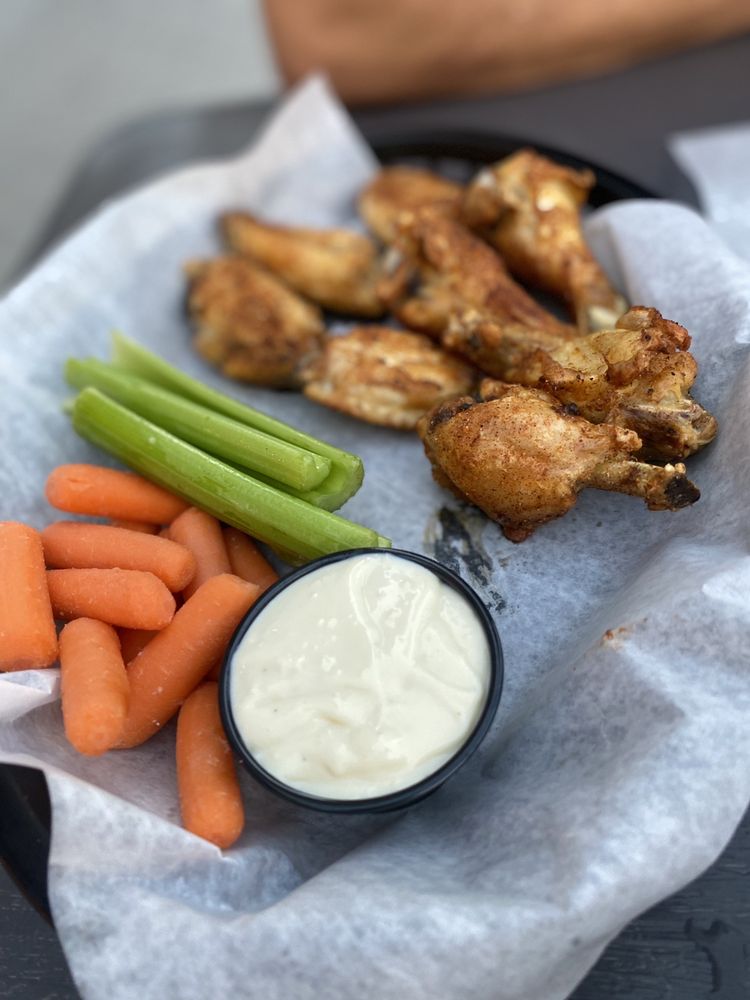 Half Brothers Brewing