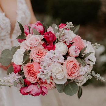 Blooms By Brooke - Florists Near Me - Paris, Kentucky Blooms By Brooke - Florists Near Me - Paris, Kentucky