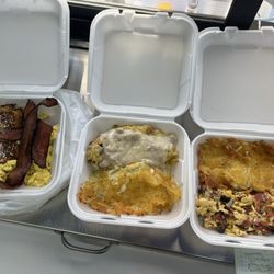 El Caminante Express - French toast combo, country omelette, NW omelette