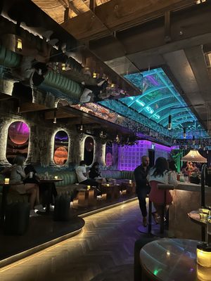 Milky Way Cocktail Bar by null