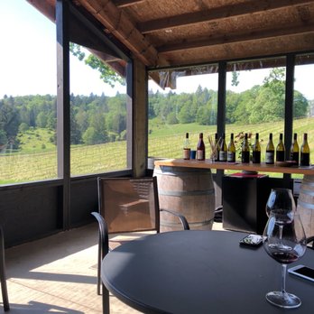 J L Kiff Vineyard - Wine Tasting Room Near Me - McMinnville, Oregon J L Kiff Vineyard - Wine Tasting Room Near Me - McMinnville, Oregon