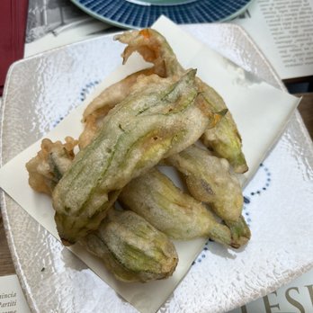 Trattoria Antellesi - Friend Zucchini Blossoms - Italian Near Me - Florence, FI Trattoria Antellesi - Friend Zucchini Blossoms - Italian Near Me - Florence, FI