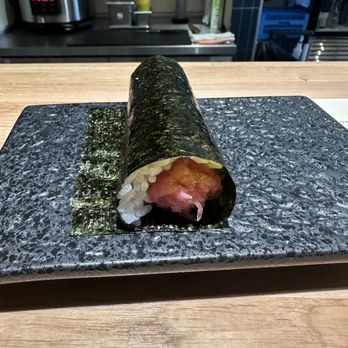 Omakai Hand Roll Bar - Fatty tuna - Sushi Bars Near Me - Miami, Florida