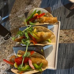 Vinya Wine & Market - Taquitos