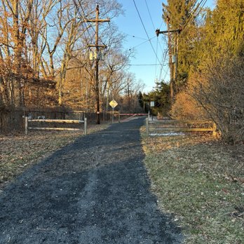 Loveless Nature Preserve - 2/18/2024 johnson trolley line trail entrance - Parks Near Me - Lawrence Township, New Jersey Loveless Nature Preserve - 2/18/2024 johnson trolley line trail entrance - Parks Near Me - Lawrence Township, New Jersey