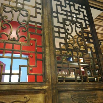 Simmer Huang - a close up of a wooden door - Chinese Near Me - Toronto, Ontario Simmer Huang - a close up of a wooden door - Chinese Near Me - Toronto, Ontario