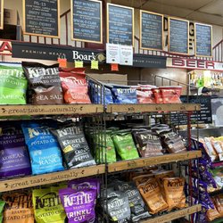 Golden Gate Market Deli & Liquor - Chip selection