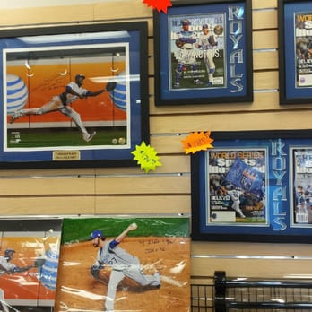 ◆mo sports◆ Mo Sports Mo'ne Davis Signed Sports Illustrated 8/25/14 No Label