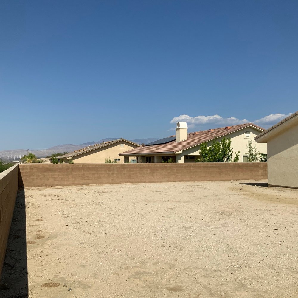 Gilberto’s Maintenance Services - Before - Landscaping Near Me