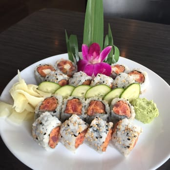 Sushi Bay 17 - Spicy tuna & spicy tuna crunch add cream cheese. Two roll lunch special served w/ soup & salad. - Sushi Bars Near Me - Denver, Colorado Sushi Bay 17 - Spicy tuna & spicy tuna crunch add cream cheese. Two roll lunch special served w/ soup & salad. - Sushi Bars Near Me - Denver, Colorado