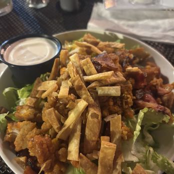 Rockafella's Restaurant - BBQ Tender Salad - American Near Me - Salem, Massachusetts