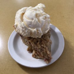 Bev's Cafe - The pie is great