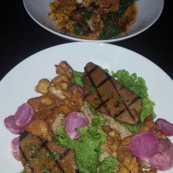 Modern Love Brooklyn - Surf and turf, and Mac and shews...definitely recommend the mac - Vegan Near Me - Brooklyn, New York
