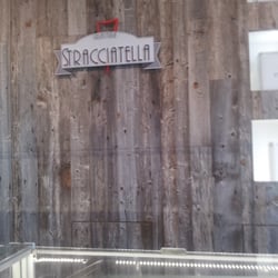 Gelateria Stracciatella - Interior
