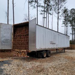 Schlampp Landscape Supply - Long Leaf Pinestraw