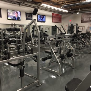 Wolves Den Gym - Gyms Near Me - El Paso, Texas Wolves Den Gym - Gyms Near Me - El Paso, Texas