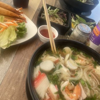 PHO 909 - Seafood pho, rib brisket pho, shrimp rolls - Vietnamese Near Me - Pomona, California