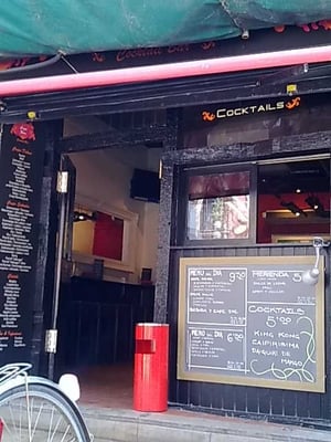 Creps al Born - Cocktails and Creperie by null