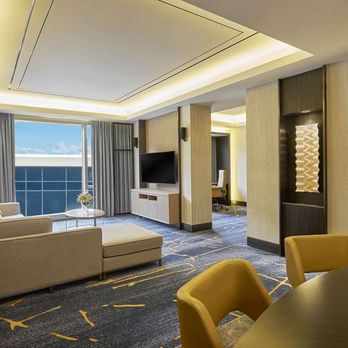 Hilton Manila - Guest room - Hotels Near Me - Pasay, NCR Hilton Manila - Guest room - Hotels Near Me - Pasay, NCR