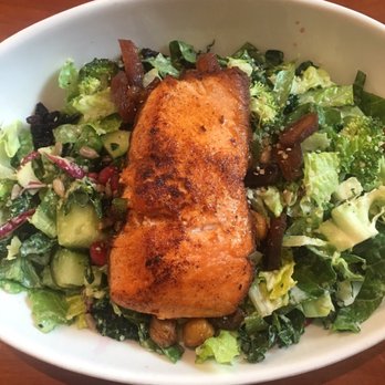 Picnik - Burnet Road - Rainbow salad with added blackened salmon - New American Near Me - Austin, Texas Picnik - Burnet Road - Rainbow salad with added blackened salmon - New American Near Me - Austin, Texas