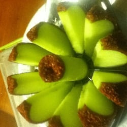 Fresh grade A apples used on every order