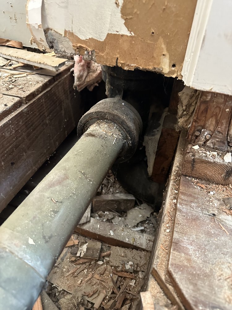 Slide of Elevate Plumbing